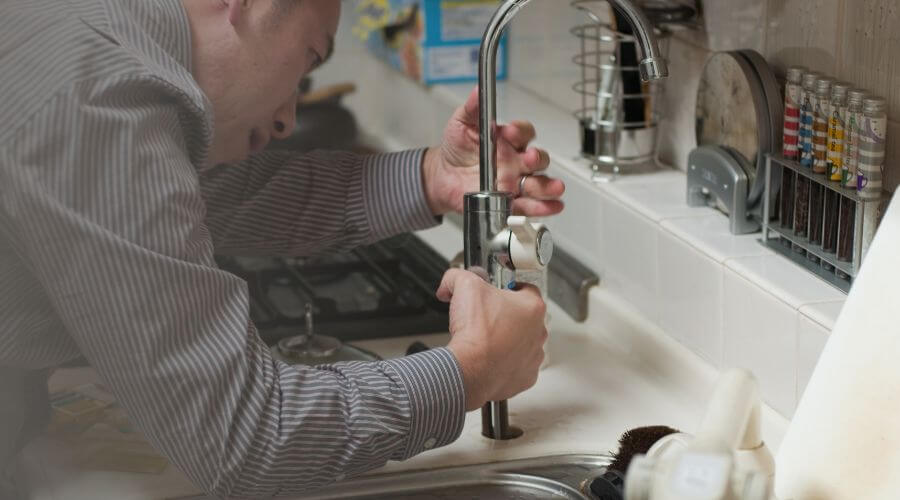 Professional expert plumbing services in Green Valley, IL